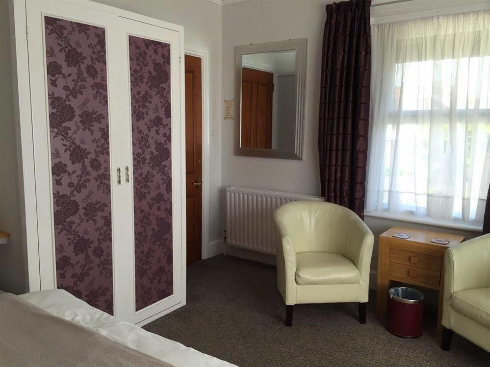 Kenmore Guest House Rustington Exterior foto